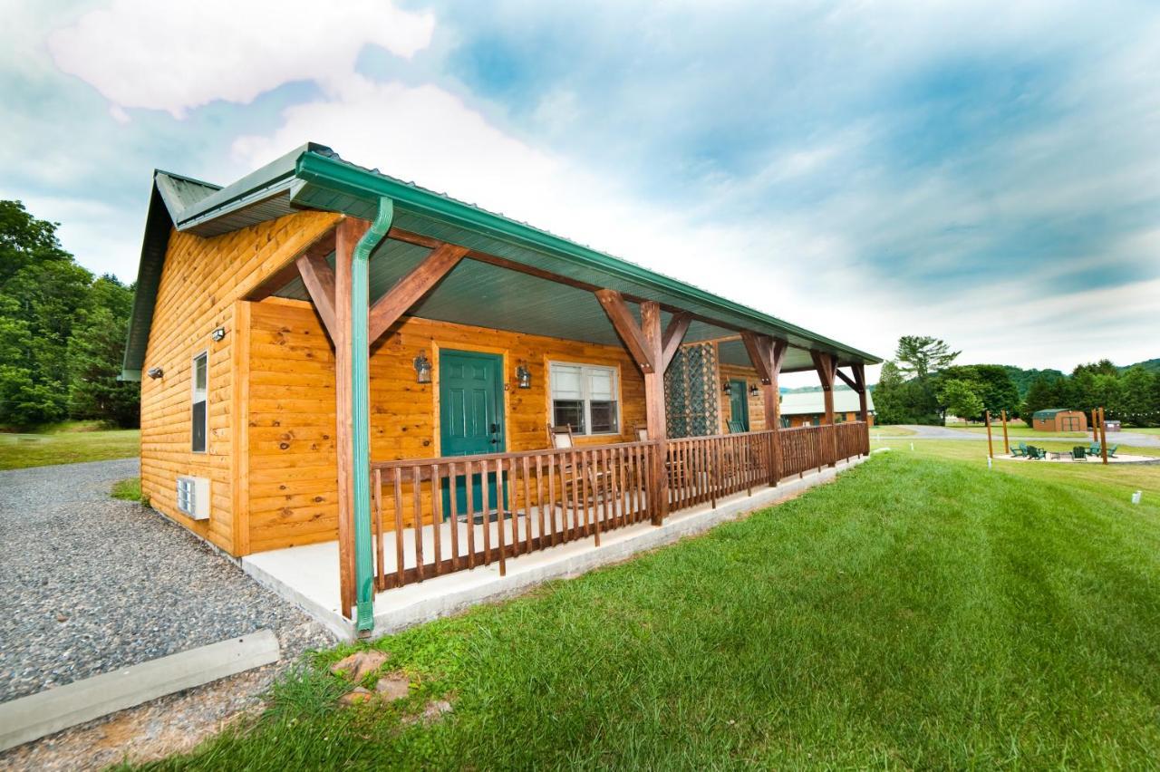 7Cs Lodging Flintstone Luaran gambar
